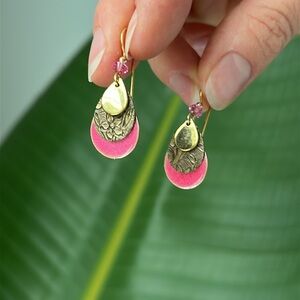 Stunning Gold & Pink Dangle Earrings